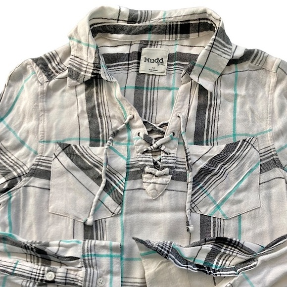 Mudd Plaid Flannel - Picture 3 of 8